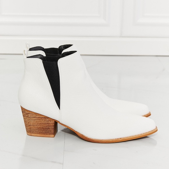 Boho Southern White Boots - Picture 6 of 7